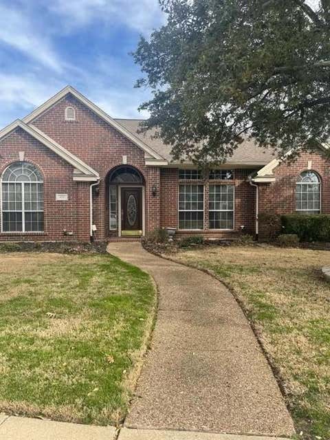 Photo of 402 Buttonwood Drive, Coppell, TX 75019 (MLS # 21368417)