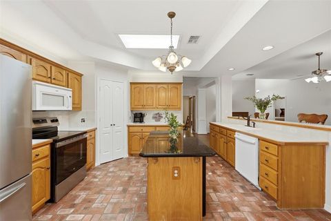 Tiny photo for 701 Queens Drive, Waxahachie, TX 75165 (MLS # 21196121)