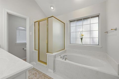 Tiny photo for 701 Queens Drive, Waxahachie, TX 75165 (MLS # 21196121)