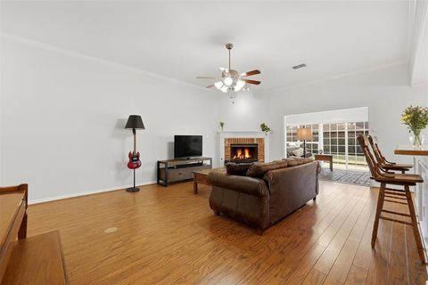 Tiny photo for 701 Queens Drive, Waxahachie, TX 75165 (MLS # 21196121)