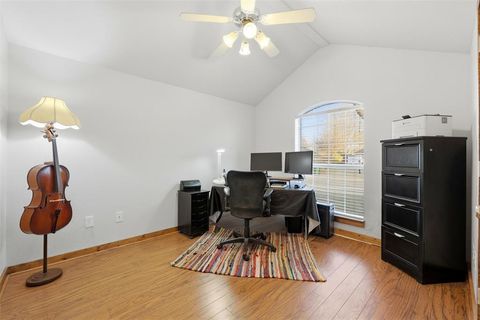 Tiny photo for 701 Queens Drive, Waxahachie, TX 75165 (MLS # 21196121)