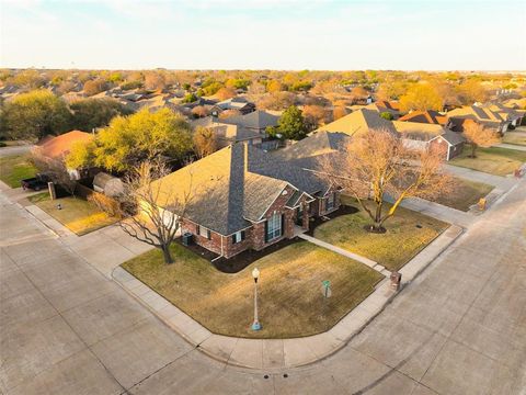 Tiny photo for 701 Queens Drive, Waxahachie, TX 75165 (MLS # 21196121)