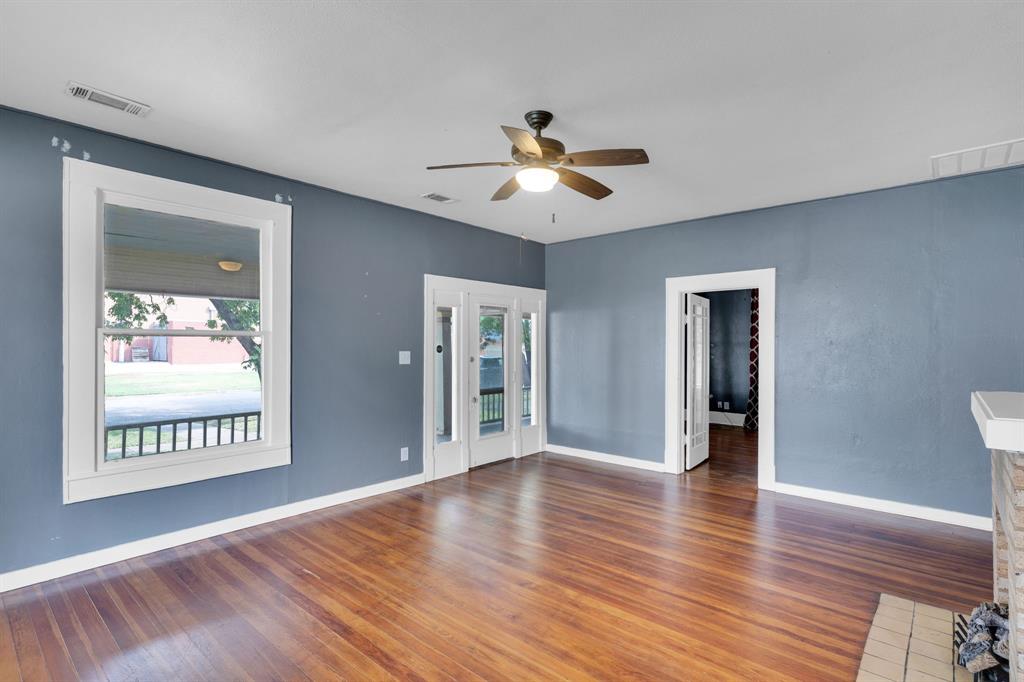 O T Ennis - Residential