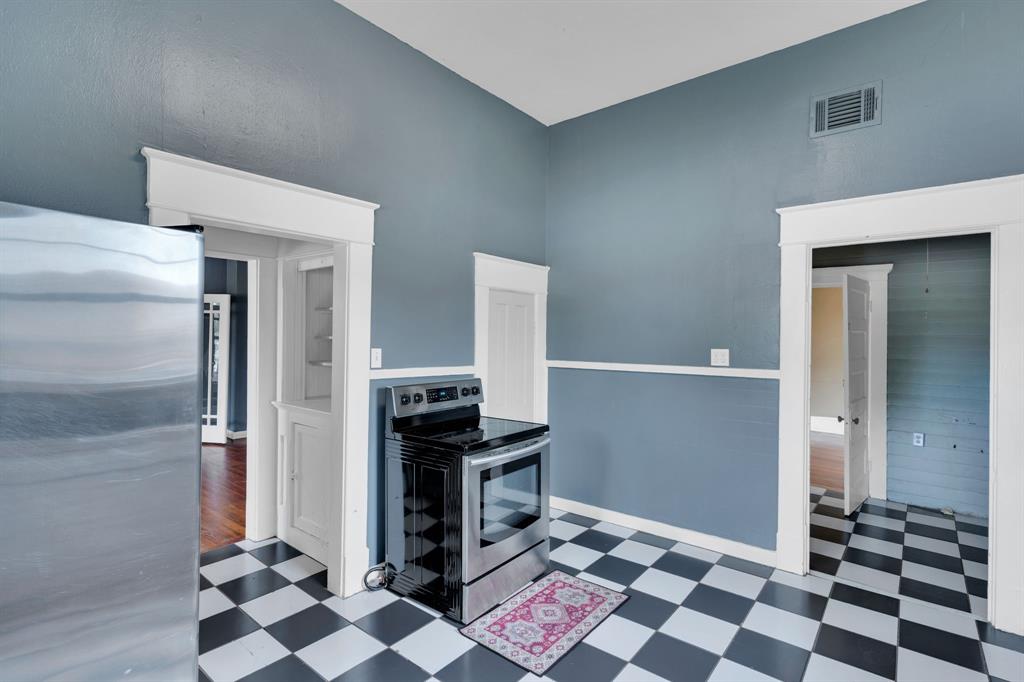 O T Ennis - Residential