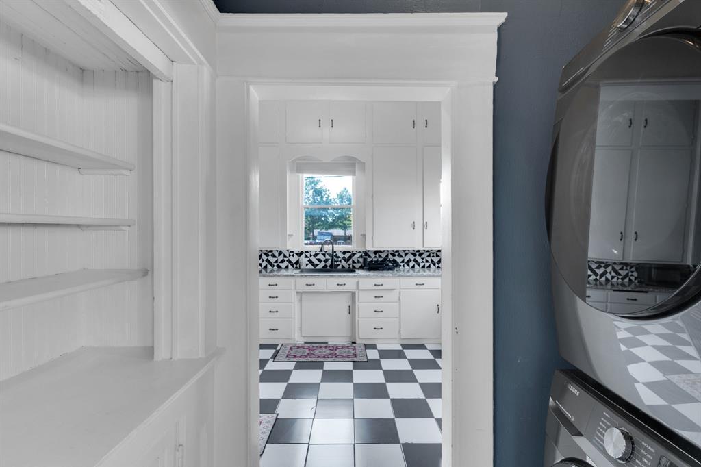 O T Ennis - Residential