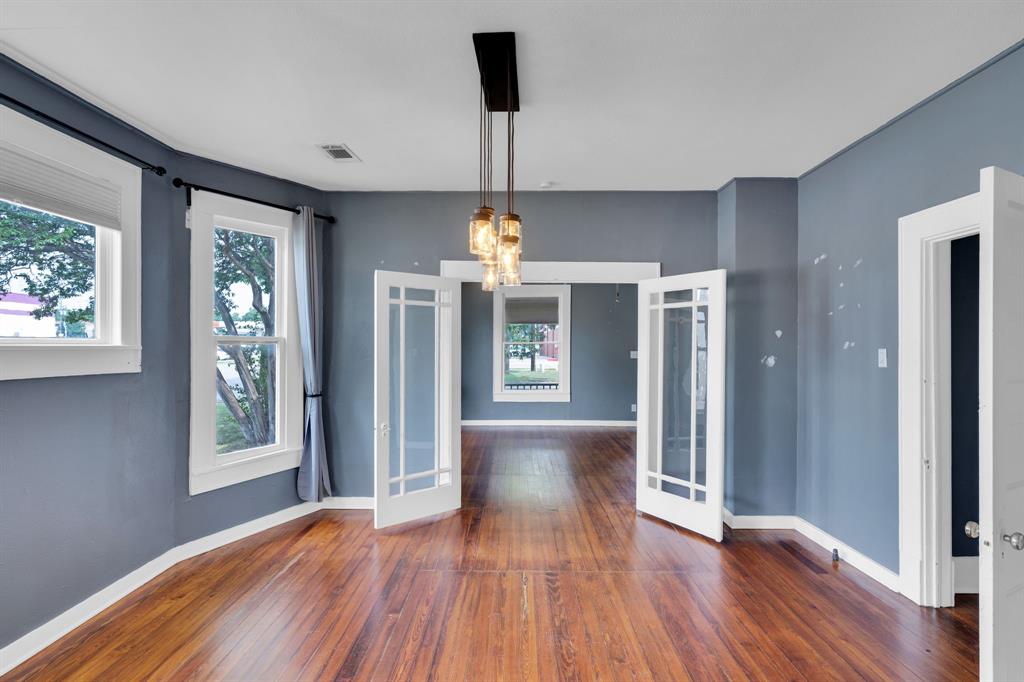 O T Ennis - Residential