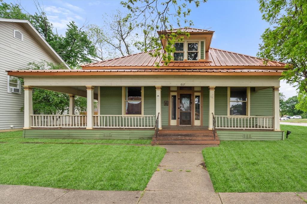 O T Ennis - Residential