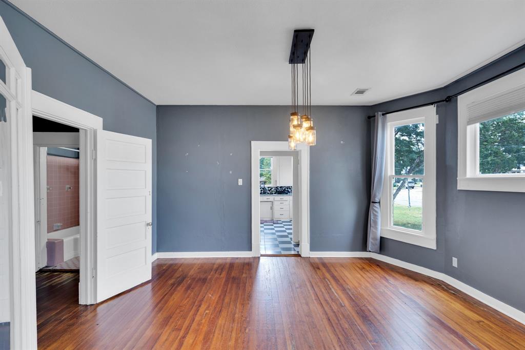 O T Ennis - Residential