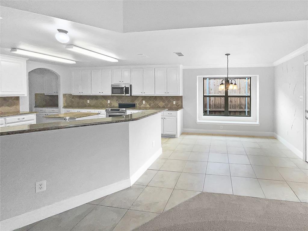 3909 Trenton Place