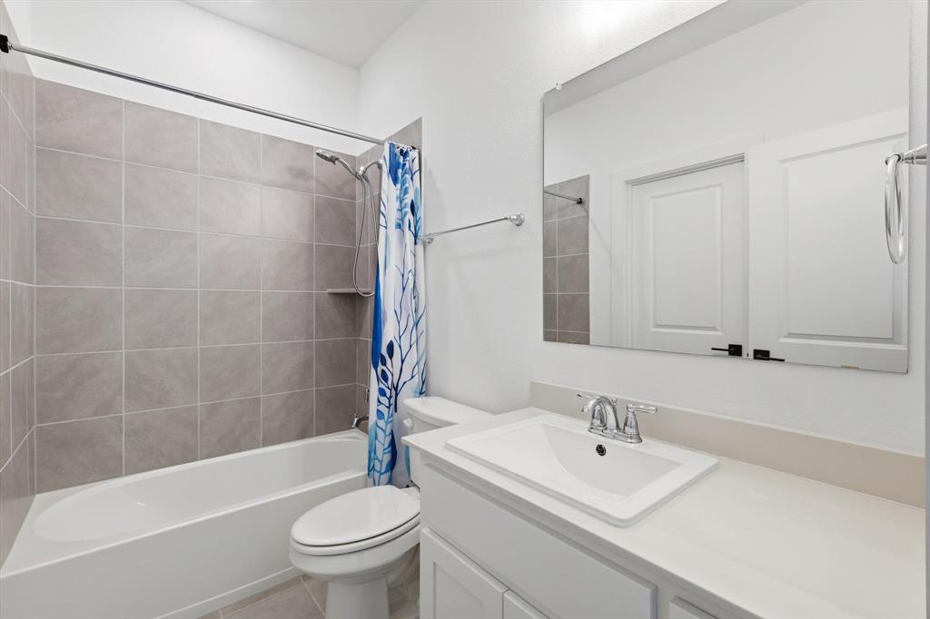 SOUTHERN HILLS AT CRAIG RANCH PH 3 - Residential