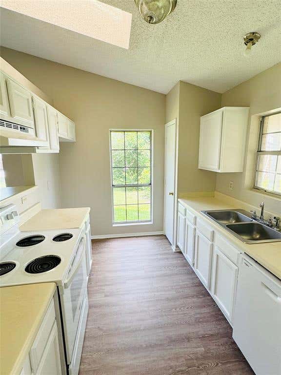 Photo of 821 Colchester Drive, Mesquite, TX 75149 (MLS # 21311972)