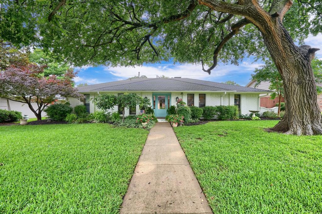 311 Canyon Valley Drive