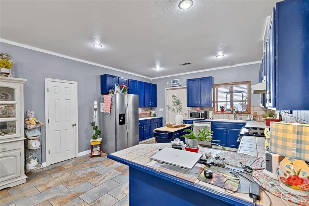 G-0776 MILLER MARY A-G0776, ACRES 13.346 - Residential