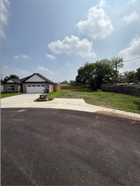 4604 Red Bud Court