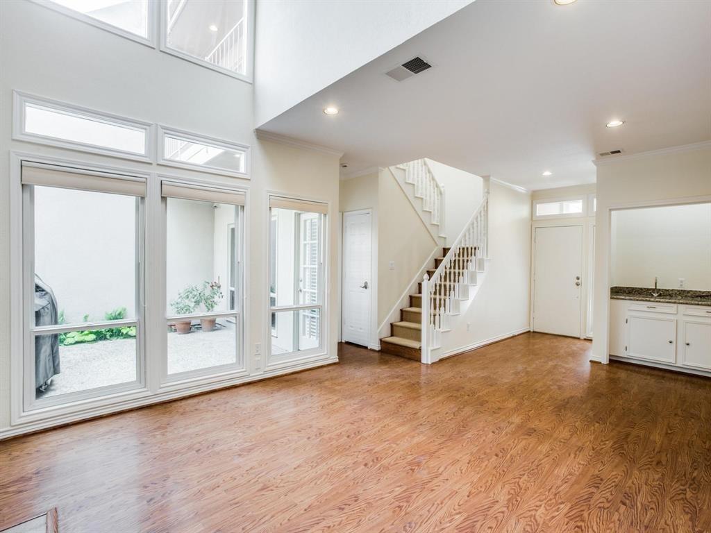 Compound Condos - Residential Lease