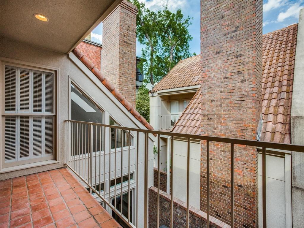 Compound Condos - Residential Lease