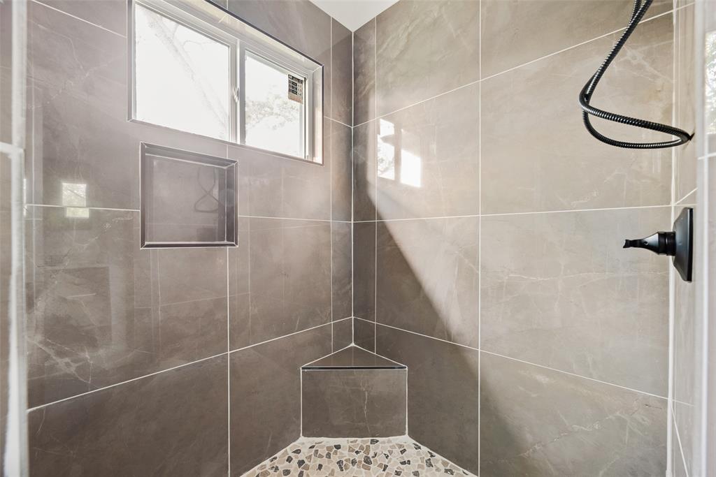 Original Cleburn - Residential