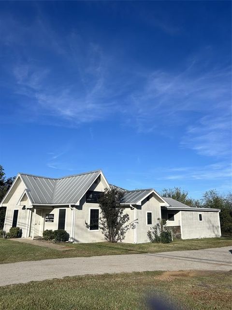 A home in Sulphur Springs