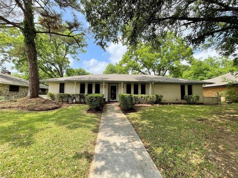 A home in DeSoto