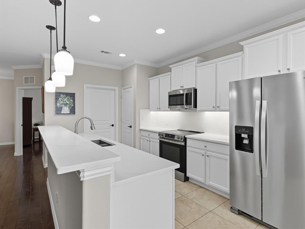 7110 Marsalis Lane