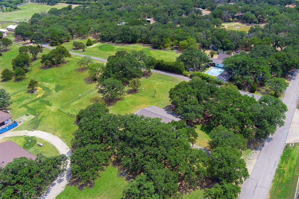 703 Robin Lane