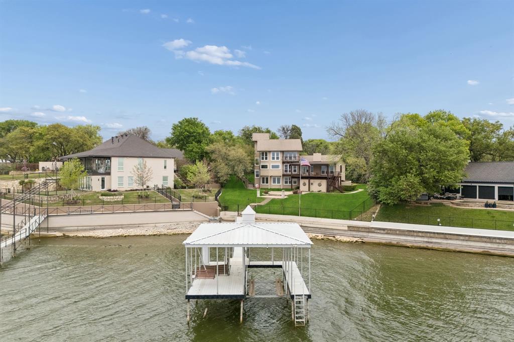 Lake Country Estates - Residential