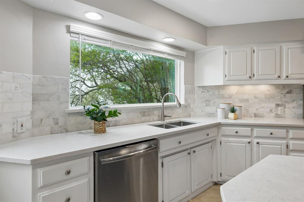 Lake Country Estates - Residential