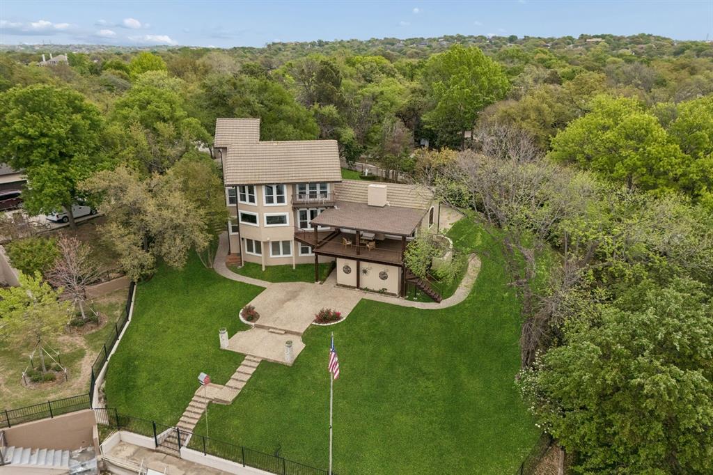 Lake Country Estates - Residential