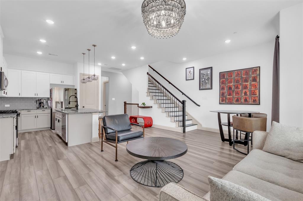 Wade Settlement Ph One - Residential Lease