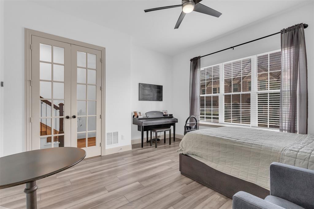 Wade Settlement Ph One - Residential Lease