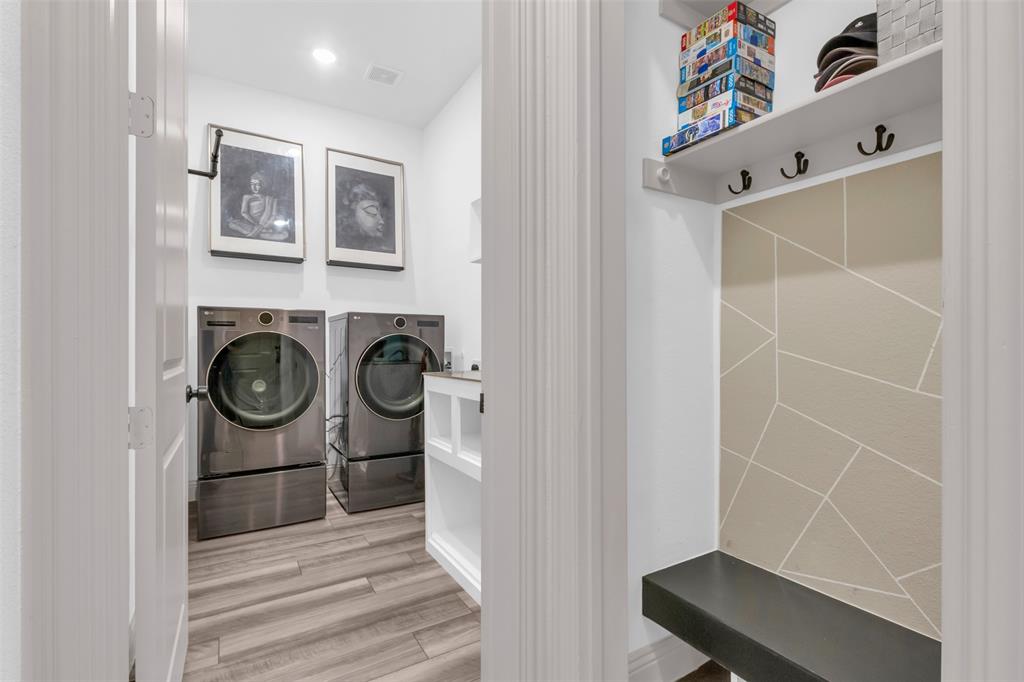 Wade Settlement Ph One - Residential Lease