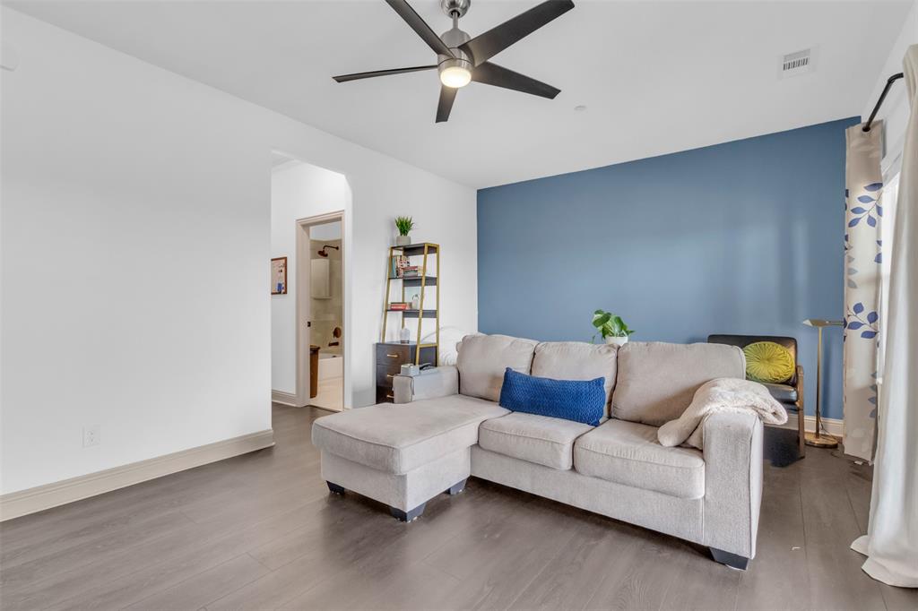 Wade Settlement Ph One - Residential Lease