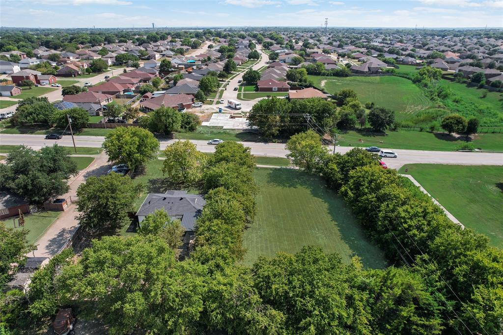 403 E Parkerville Road