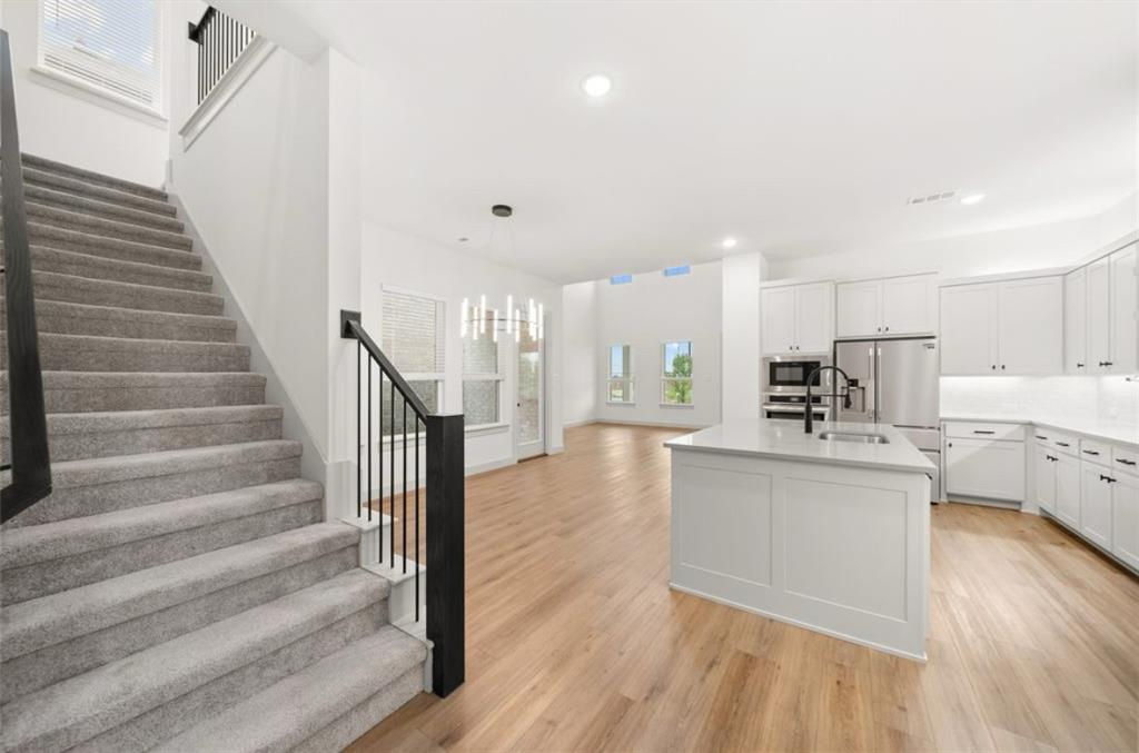 9449 Keep Street
