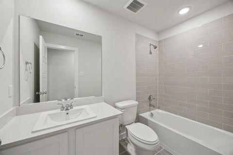 Tiny photo for 3112 Paisley Drive, Gunter, TX 75058 (MLS # 21341119)