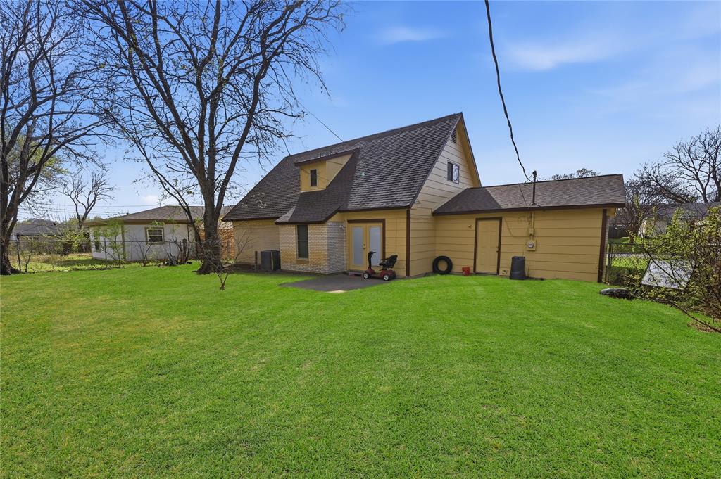 Carriage Hill-Forest Hill - Residential