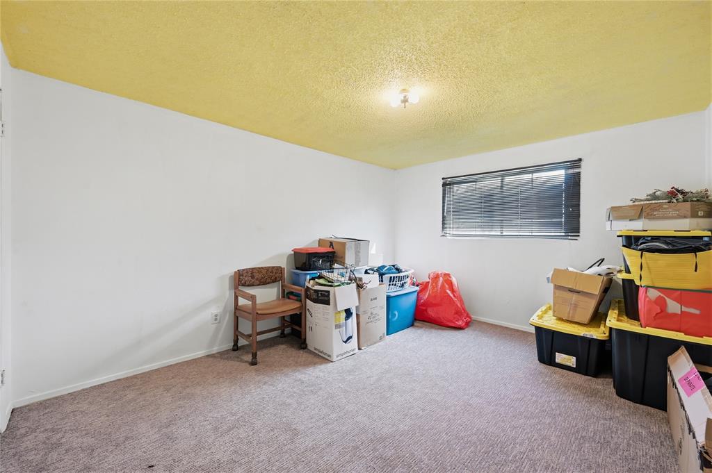 Carriage Hill-Forest Hill - Residential