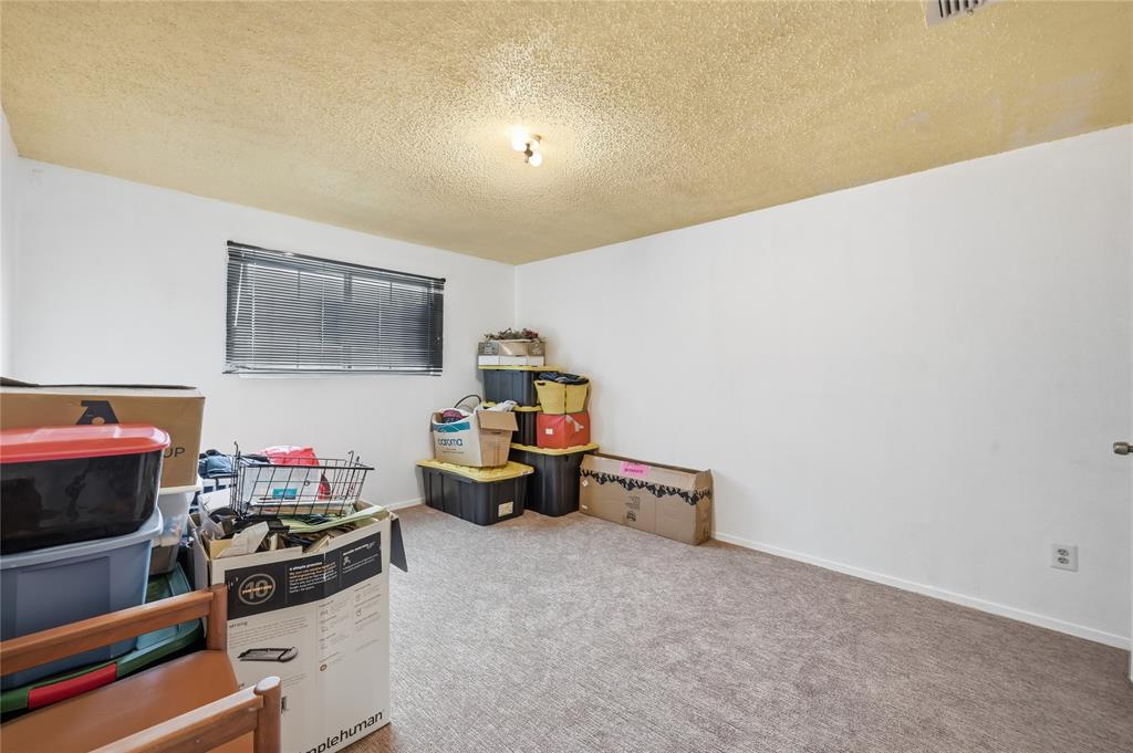 Carriage Hill-Forest Hill - Residential