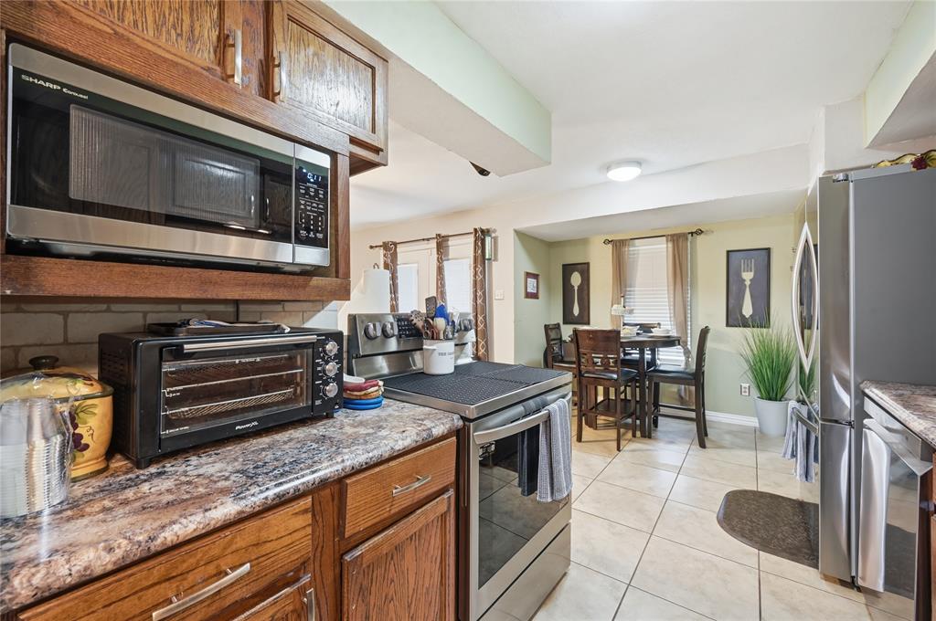 Carriage Hill-Forest Hill - Residential