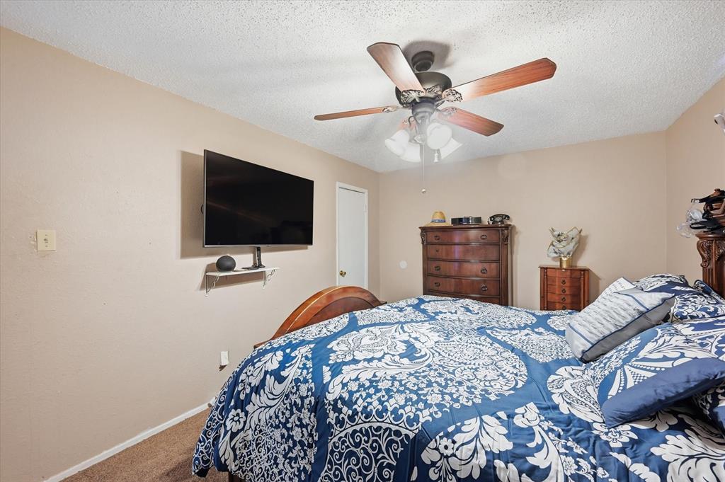 Carriage Hill-Forest Hill - Residential