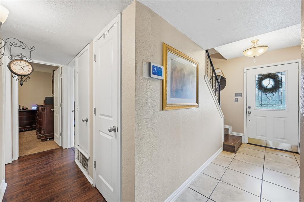 Carriage Hill-Forest Hill - Residential