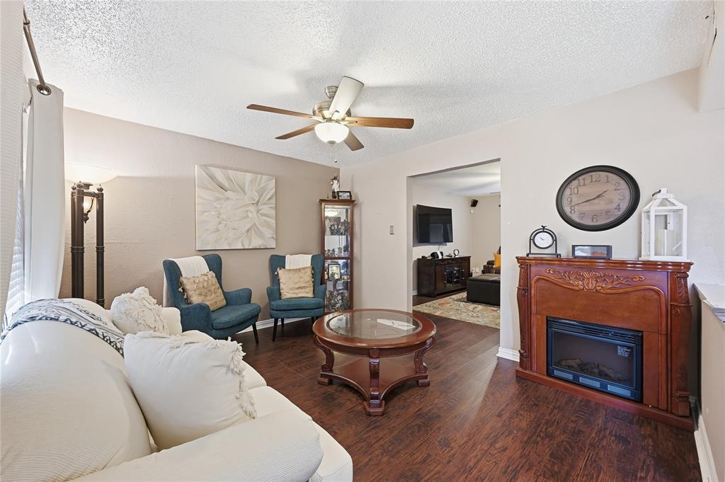 Carriage Hill-Forest Hill - Residential