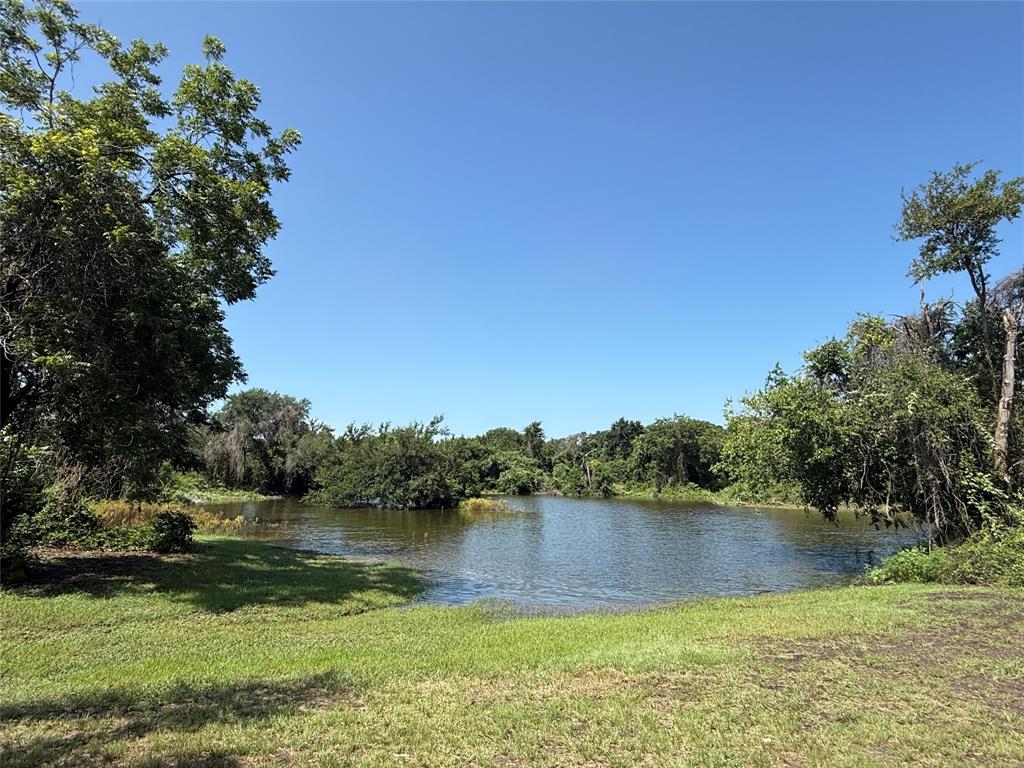 Sunrise Mountain - Land