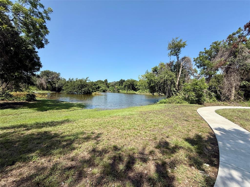 Sunrise Mountain - Land