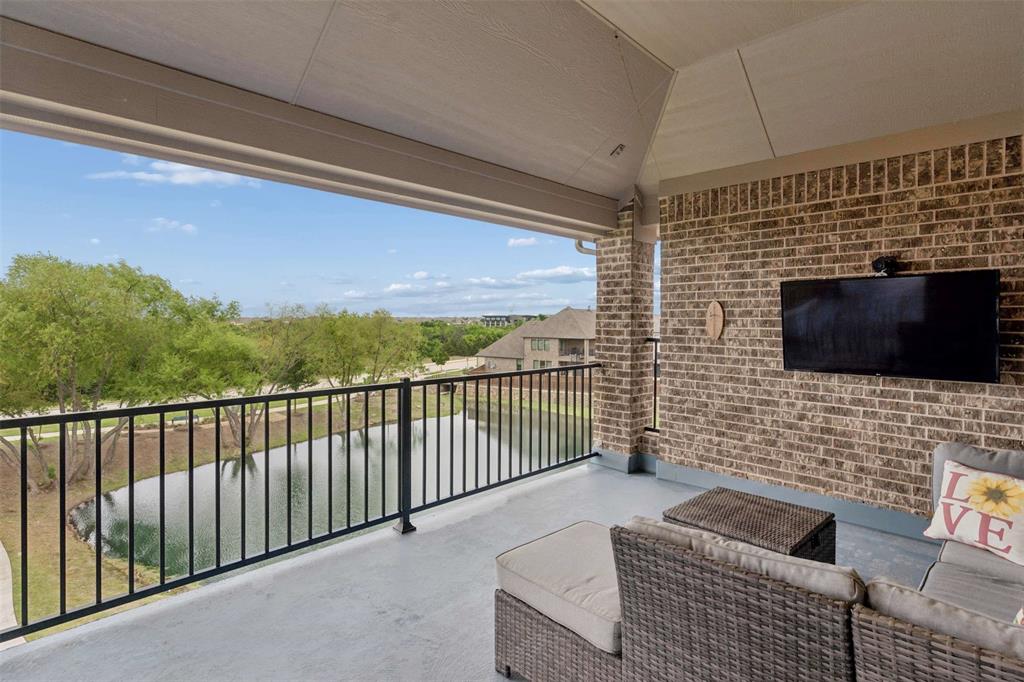 1429 Eminence Lane