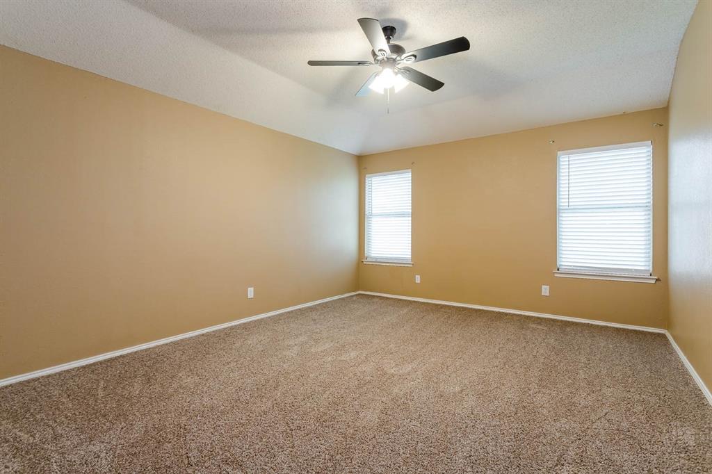 Lonesome Dove Estates Arlingtn - Residential Lease