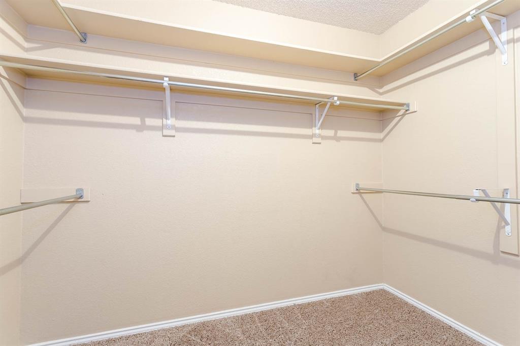 Lonesome Dove Estates Arlingtn - Residential Lease