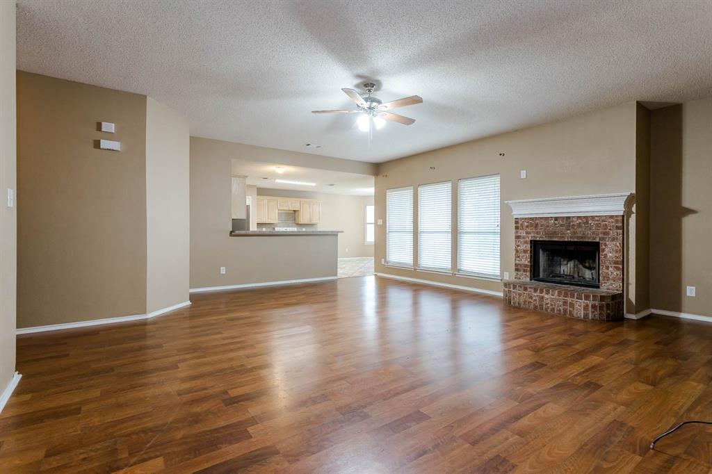 Lonesome Dove Estates Arlingtn - Residential Lease