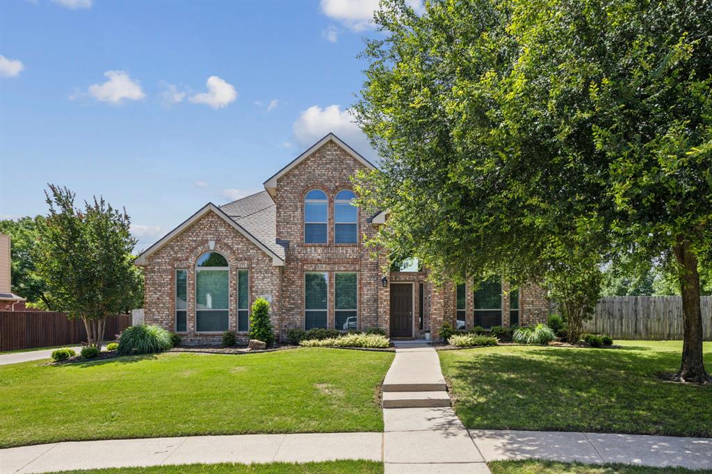 1702 Travis Court