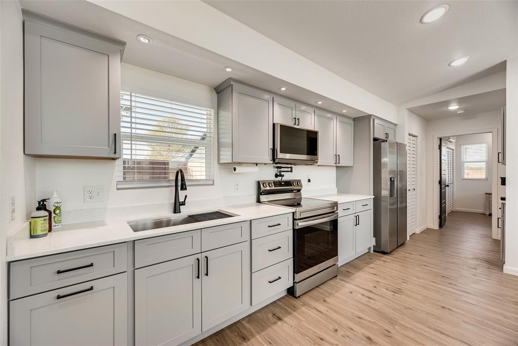 J B Ratliff - Residential